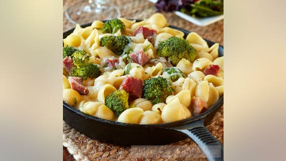 Make dinner in a flash! The Cooking Mom shares one-skillet recipe