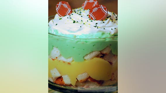 Green & Gold Trifle: Gameday snacks are a necessity during any football season