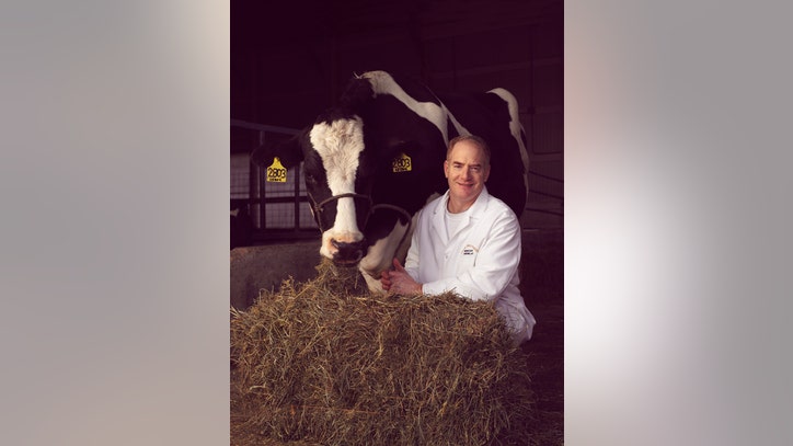 Deff-initely Milwaukee: Chatting cheese with Crave Brothers' George Crave - Vimarsana News