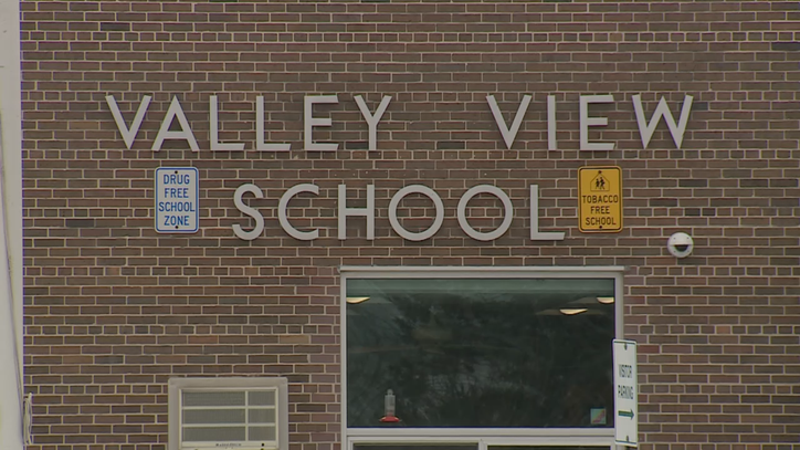 More families press for in-person learning at schools in SE WI - Vimarsana News