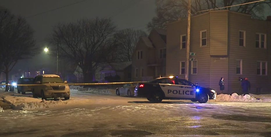Kenosha police: 2 dead, 1 hurt in stabbing near 46th and Sheridan