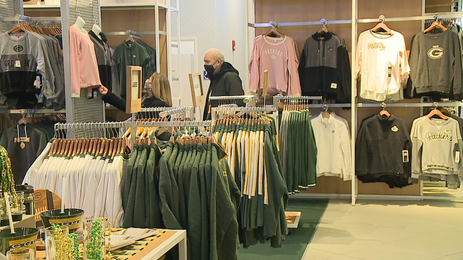 packers clothing store