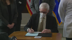 Gov. Evers signs bill expanding COVID-19 vaccine administration