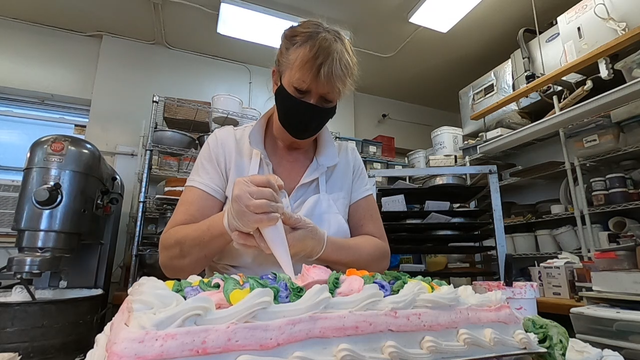 Bakery struggling in pandemic gets needed boost from customers