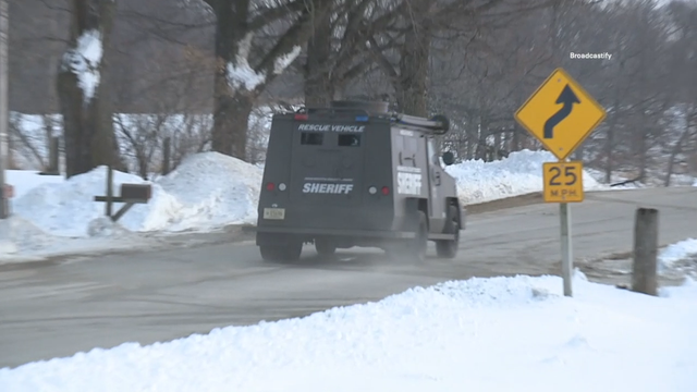 Neighbors react to deadly home invasion in Kewaskum