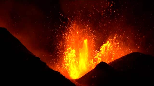 Mt Etna's latest eruptions awe even those who study volcanos