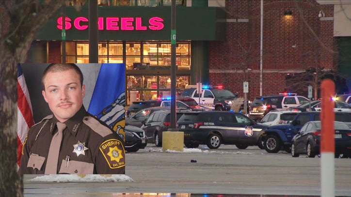 Off-duty deputy helped Fox River Mall shooting victim - Vimarsana News