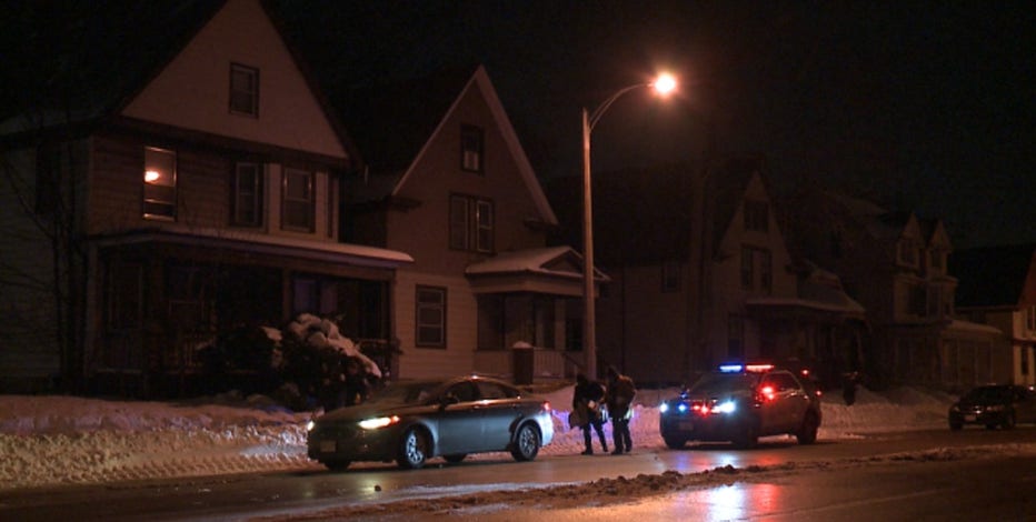 Police: Man shot, wounded during attempted robbery in Milwaukee