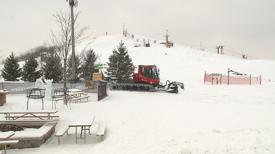 Surplus Of Snow Has Ski Hill Operators In Se Wisconsin Rejoicing Surplus Of Snow Has Ski Hill Operators In Se Wisconsin Rejoicing