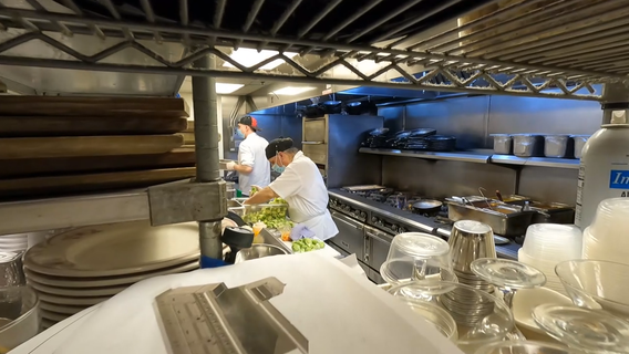 Milwaukee restaurant 'optimistic' for future as pandemic continues