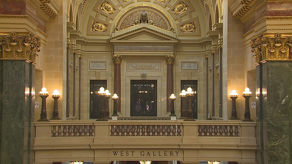 Elections amendments to Wisconsin Constitution; Senate OKs changes