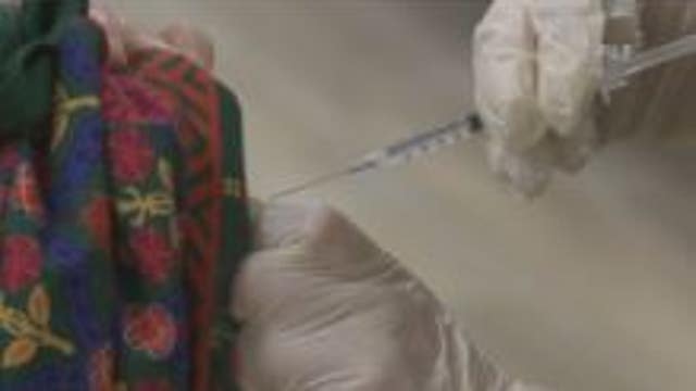 Cedarburg pharmacy expects vaccine shipment; has open slots