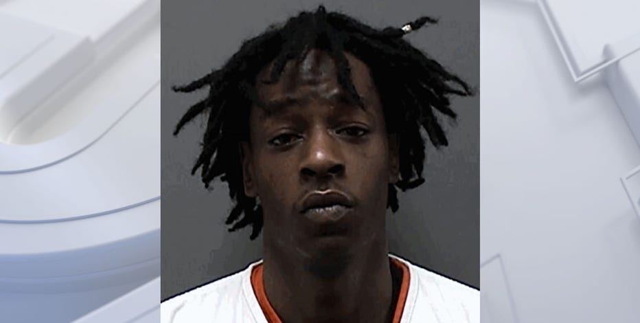 Illinois man gave fake names during Mount Pleasant drug arrest