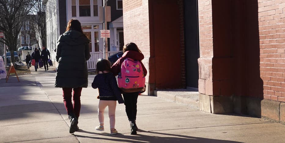 Study: 40,000 US kids have lost a parent to COVID-19