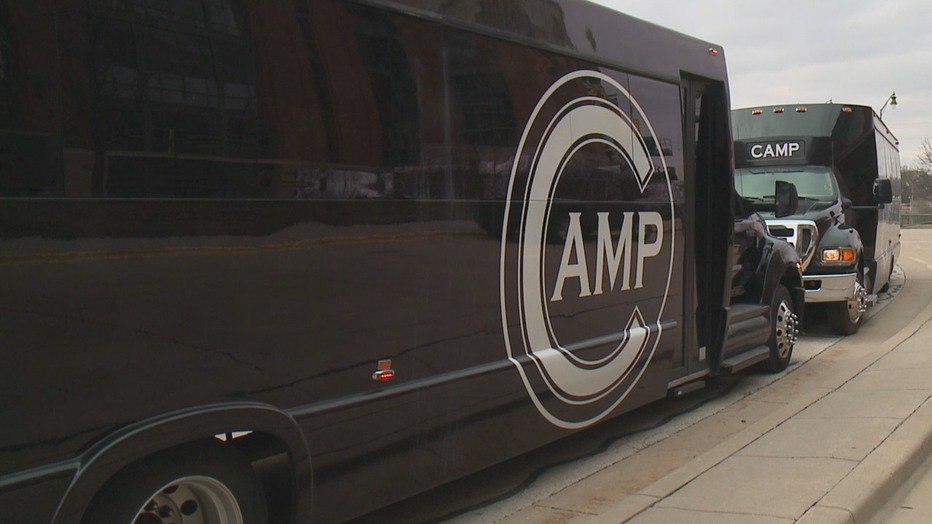 Bars, restaurants bring back game day shuttles for Brewers season