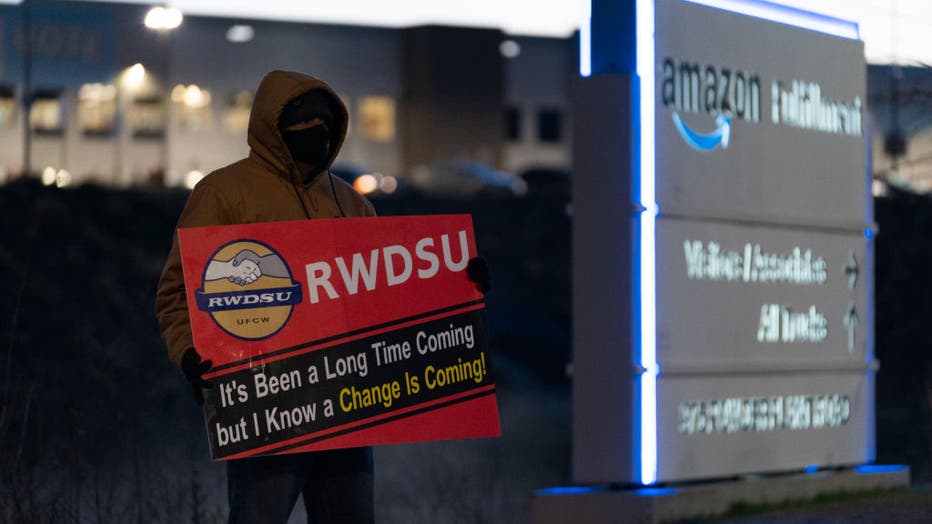 Union Push At Amazon Warehouse In Alabama Reaches Final Day Of Vote