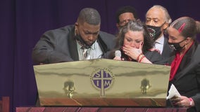 Daunte Wright funeral: Family members mourn, Rev. Al Sharpton delivers eulogy