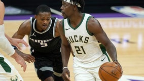 Bucks' Jrue Holiday NBA Sportsmanship Award winner