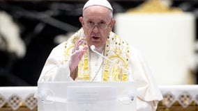 'This is scandalous': Pope decries war, weapons spending amid the pandemic in Easter message