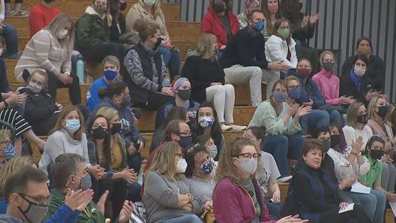 Cedarburg schools mask mandate stays for rest of semester