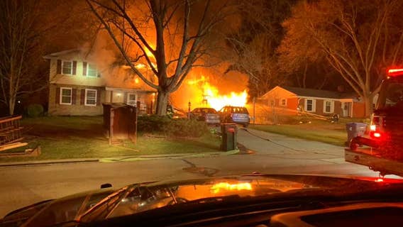 Crews respond to garage fire in New Berlin