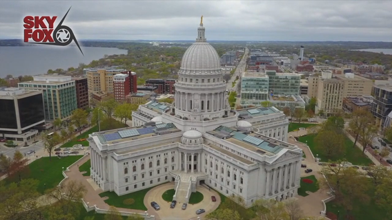 Absentee rule, Wisconsin Elections Commission proceeds