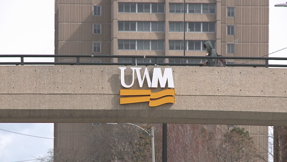 WI universities stop short of COVID vaccine mandate for students