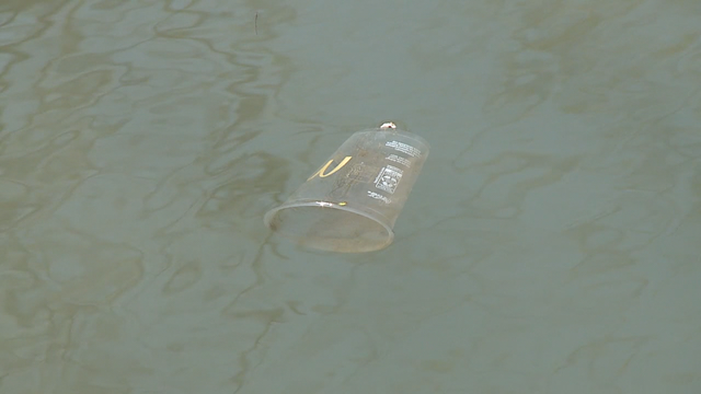 Earth Day: Volunteers to pull 100K pounds of garbage from MKE River