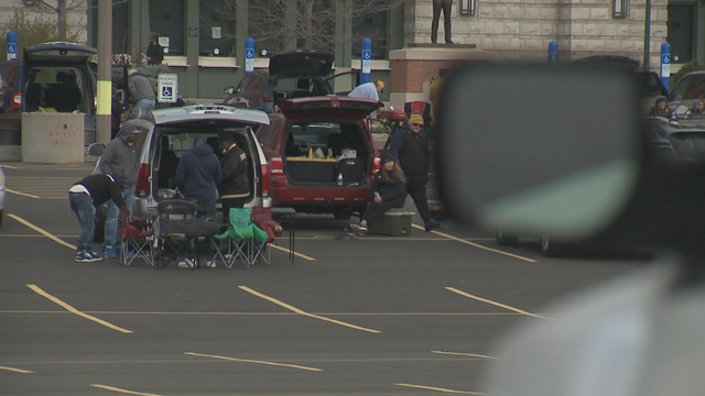 Brewers fans still need masks at American Family Field