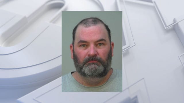 Missouri man attempts to board plane with gun at MSN, arrested