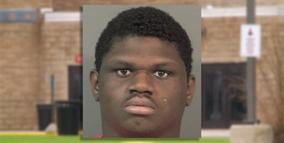 Waukesha student who brought guns to school gets probation