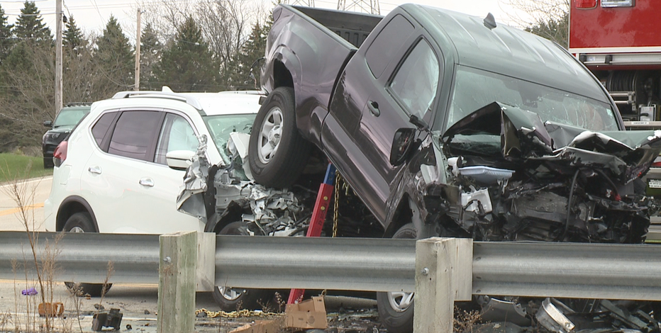 Caledonia man dies after 4-vehicle crash on Highway 32