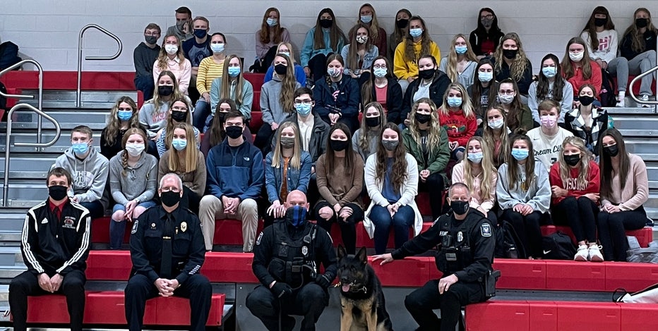 Students donate to K-9 unit of fallen Racine police officers
