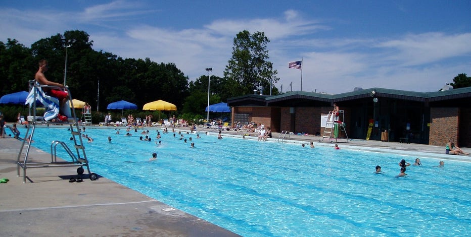 Waukesha County seeking lifeguards for summer, free training offered