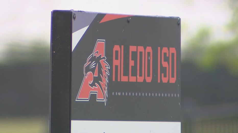 ALEDO ISD SIGN