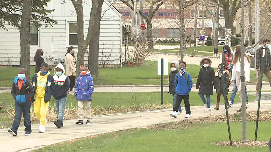 Milwaukee Public Schools welcomes students back to in-person learning