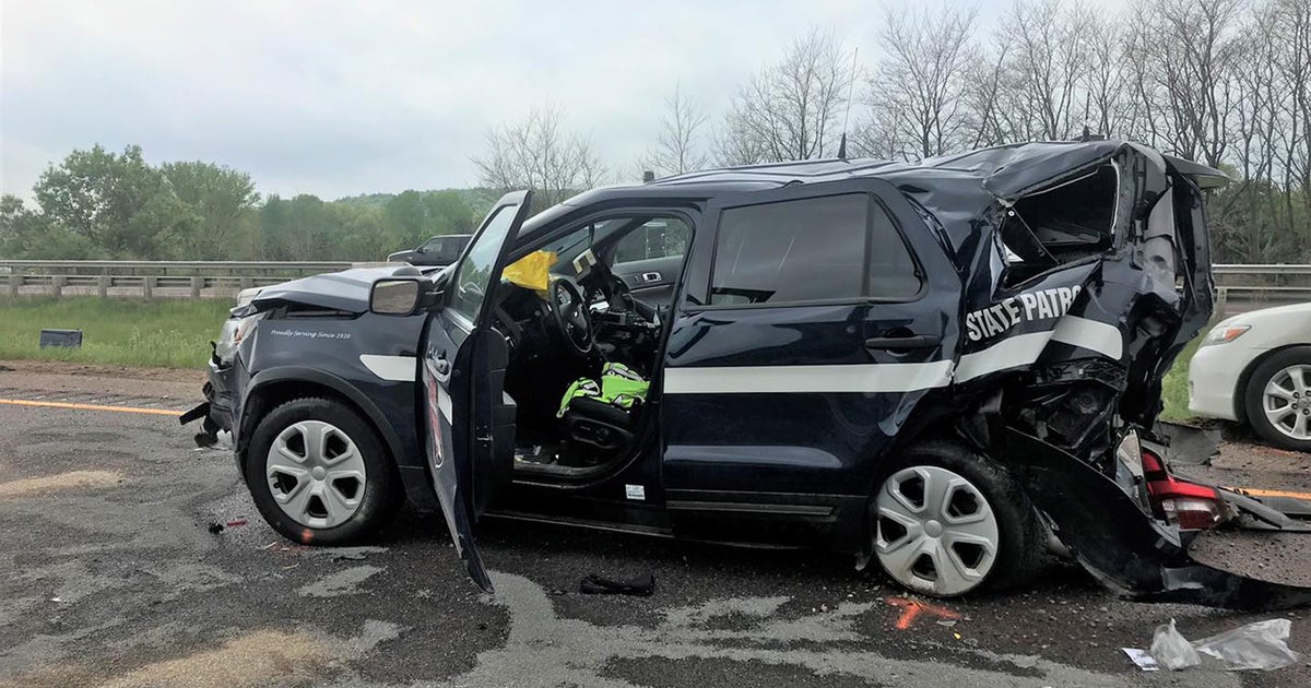 Wisconsin State Patrol squad struck by passing motorist, 3 hurt | FOX6 ...
