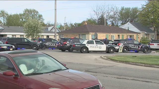 Police pursue minivan, 5 arrested near 52nd and Hampton