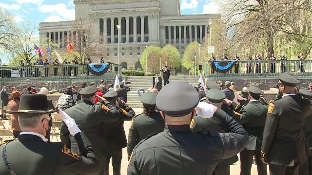 Milwaukee memorial honors fallen officers: 'Always remember'