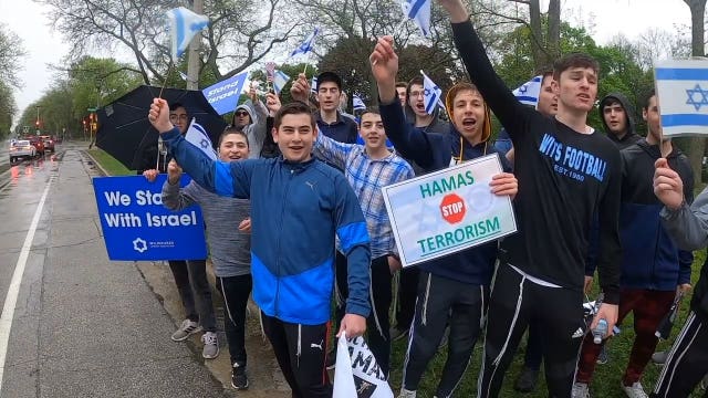 Pro-Israel rally in Lake Park; both sides react to Middle East conflict