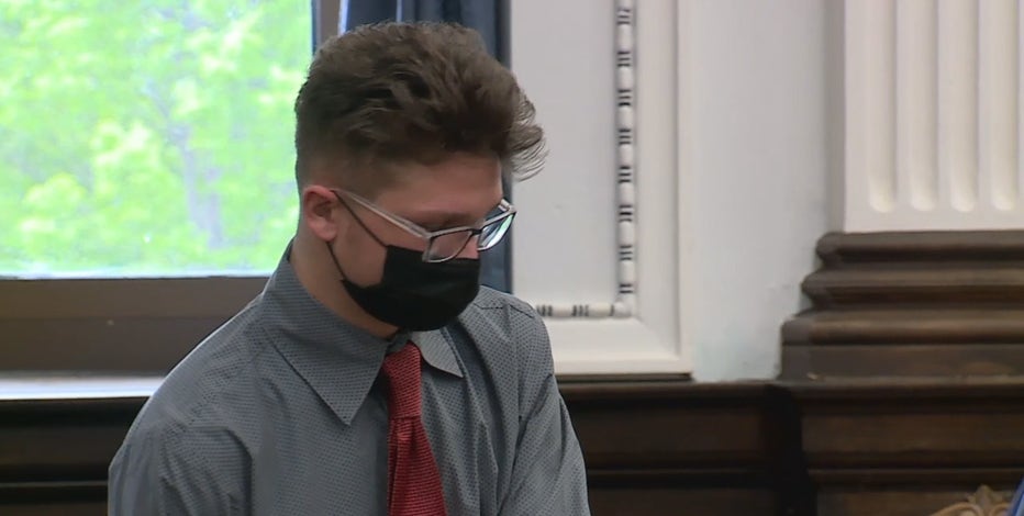 Man who bought gun for Kyle Rittenhouse pleads no contest
