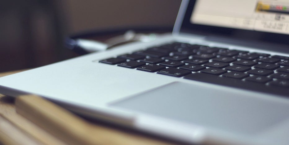 Wisconsin program covers internet costs for qualifying households