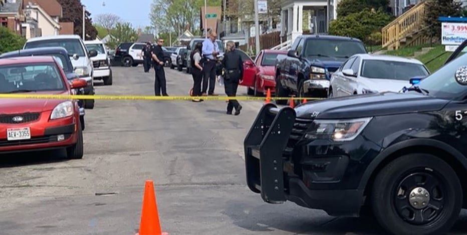32nd and Madison shooting: Teens wounded, police investigating