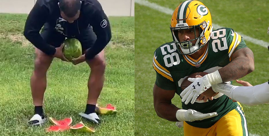 Packers' AJ Dillon crushes watermelon with legs