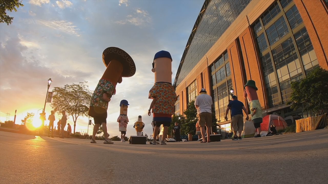 'Tropical Tailgate' at American Family Field for single-game tickets - Vimarsana News
