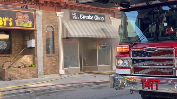Fond du Lac fire displaces business, residents