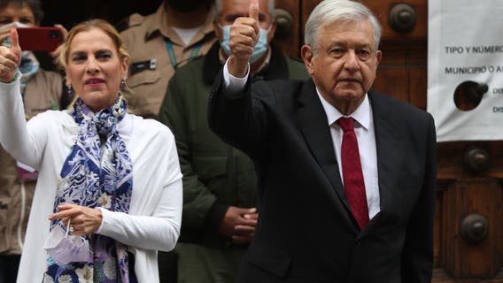 Mexico elections: President's party appears to hold key majority