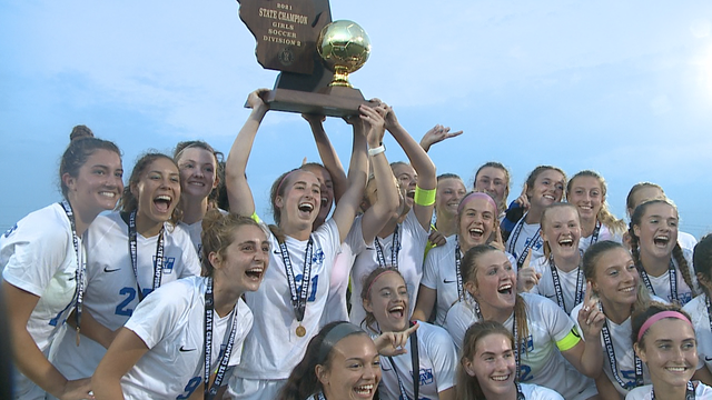Whitefish Bay, DSHA girls soccer win state championships