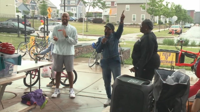 Milwaukee community bike event, healthy living promoted