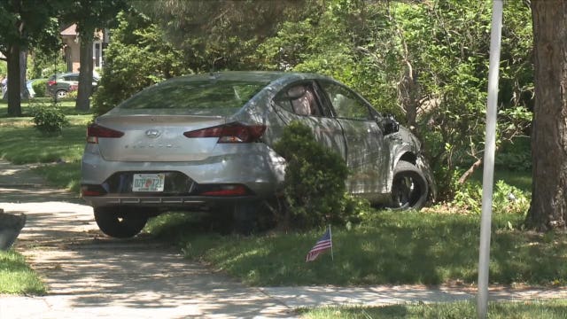 Pursuit, crash in Whitefish Bay yard caught on camera